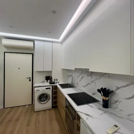 Priam 公寓 地拉那